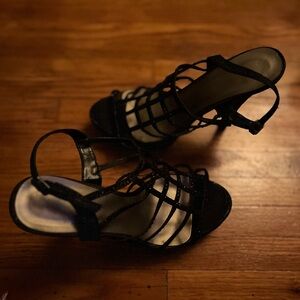 Sexy 5” open toes stilleto perfect for club scene or summer date night out.